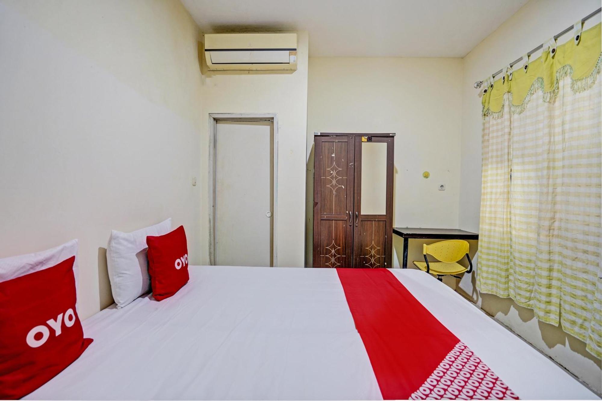 Oyo 93112 Garden Homestay 3 Merlion Сурабая Екстер'єр фото